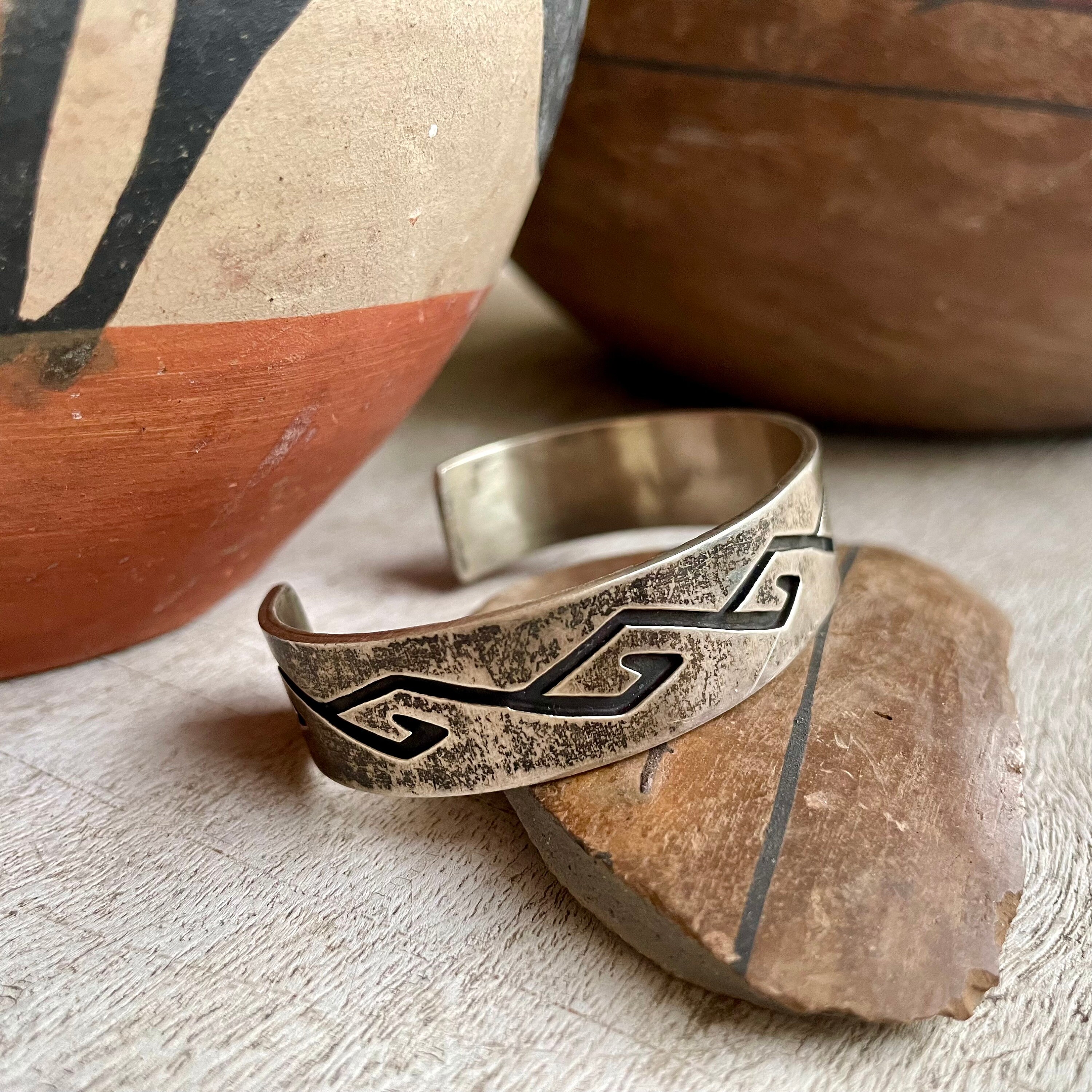 Marvelous Vintage Native American Hopi Sterling Silver Overlay Print Ring Marvelous Vintage Native American Hopi Sterling Silver Overlay Print Ring