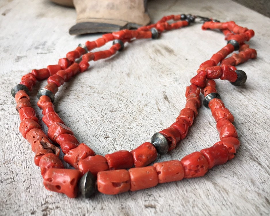 Navajo hot sale coral necklace