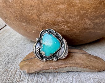 Traditional Navajo Turquoise Ring Size 8.25, Leaf Design, Native American Indian Jewelry