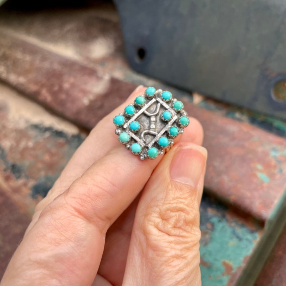 Vintage Zuni Snake Eye Turquoise Ring Approx Size 6.5 W/ Old Vintage Zuni Snake Eye Turquoise Ring Approx Size 6.5 W/ Old