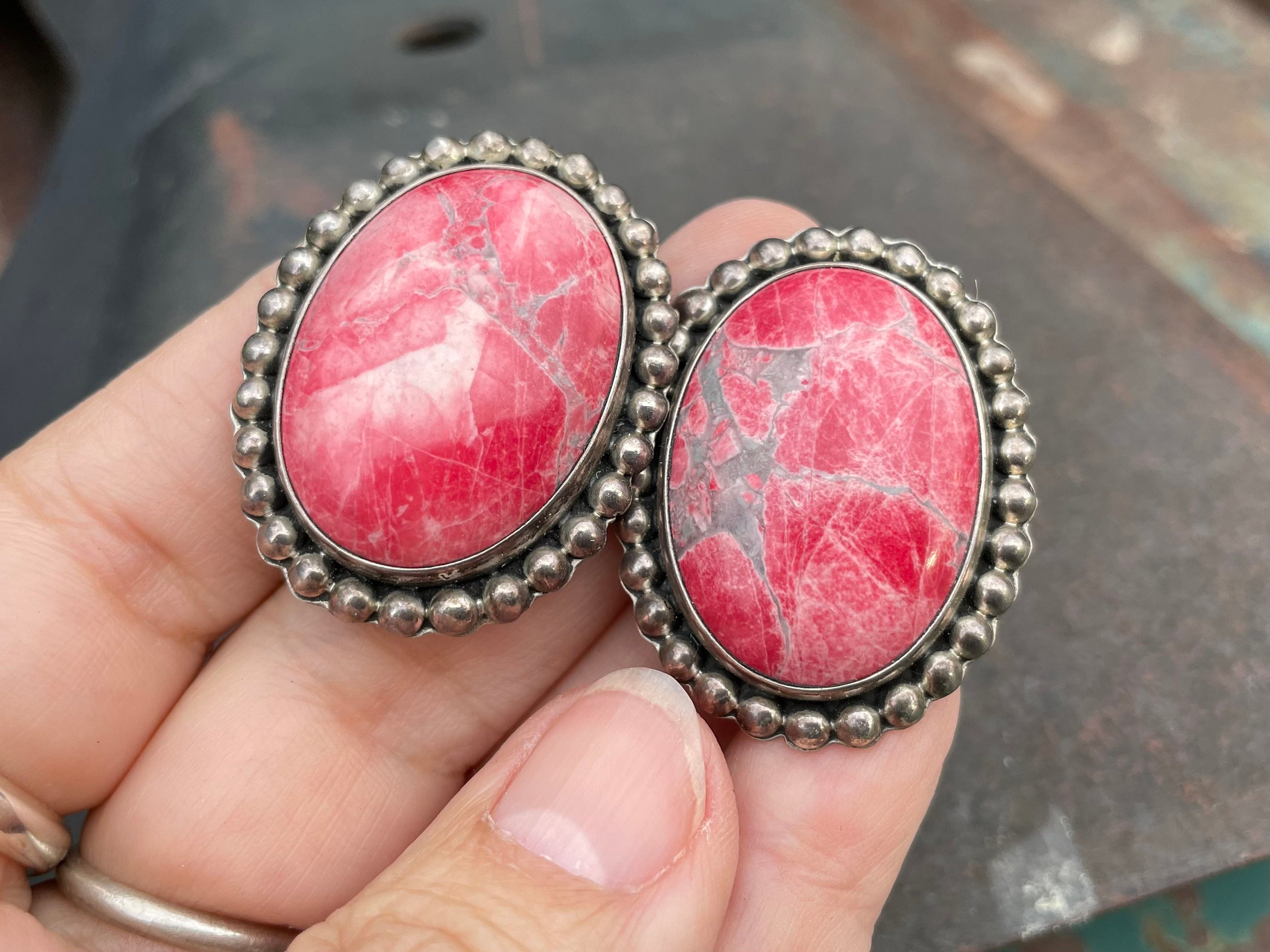 One Of The Most Beautiful Vintage Native American Navajo rhodochrosite Sterling Silver Bracelet One Of The Most Beautiful Vintage Native American Navajo rhodochrosite Sterling Silver Bracelet