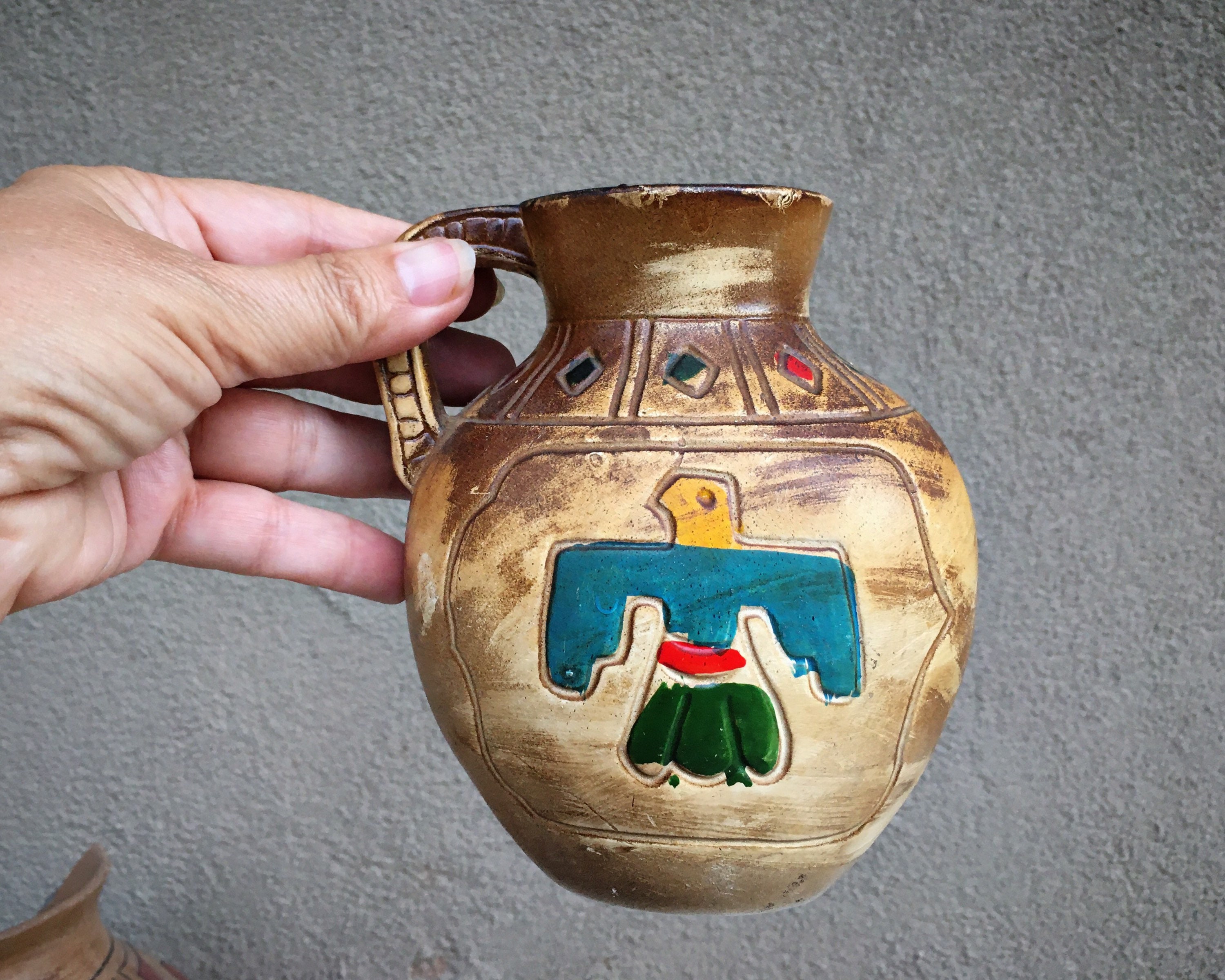 tourist art pottery