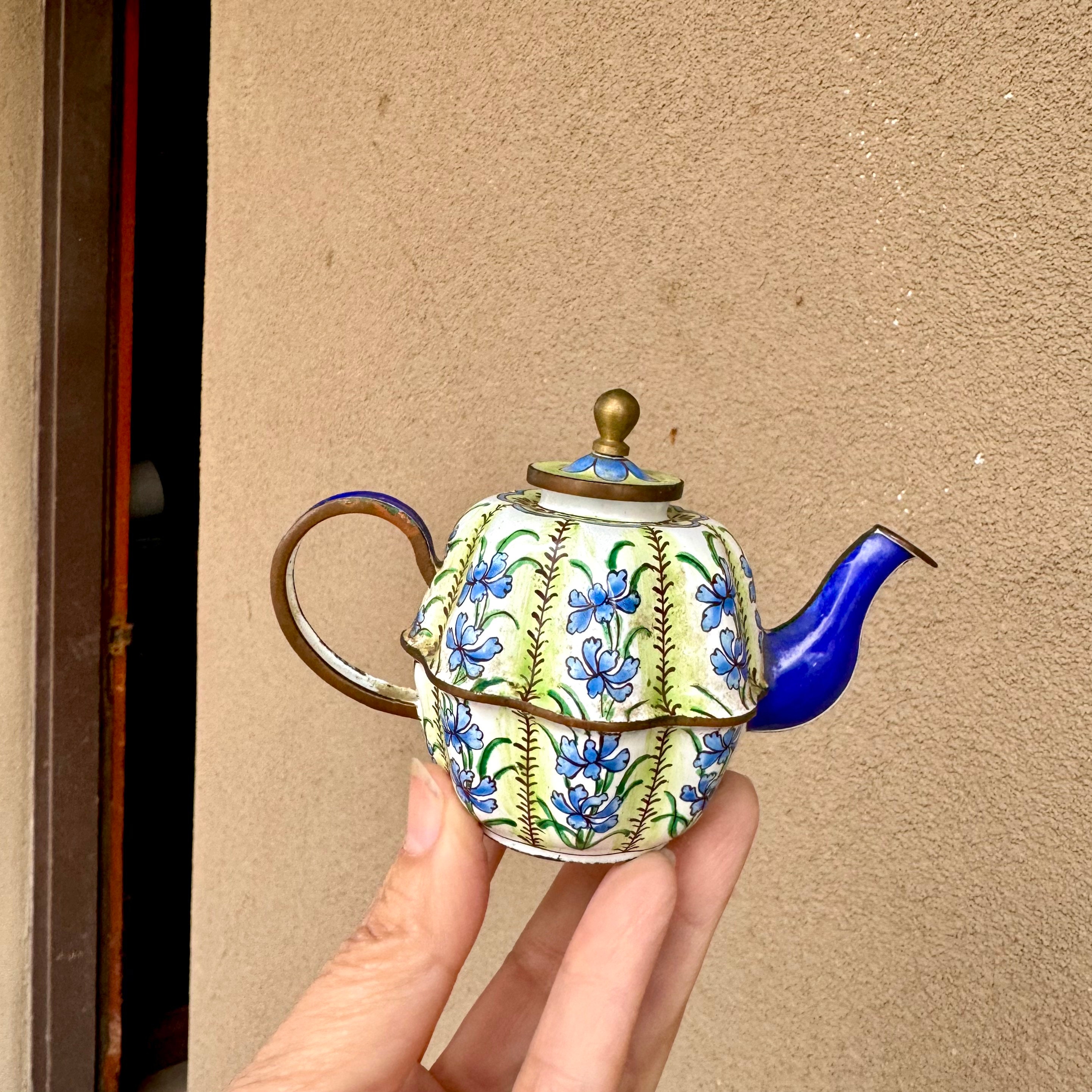 2000 Miniature Kelvin Chen Teapot Cloisonne Blue Yellow