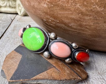 Leo Feeney Cuff Bracelet Gaspeite Pink Shell Red Coral, Small Wrist Size, Southwestern Jewelry