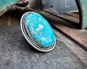 Vintage Blue Turquoise Ring Approx Size 7.75 to 8, Large Oval Design, Navajo Southwest Style