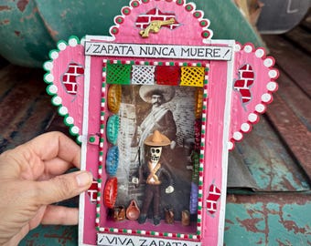 Vintage Mexican Shadowbox Nicho Shrine 8" x 9.5" Viva Emiliano Zapata, Folk Art