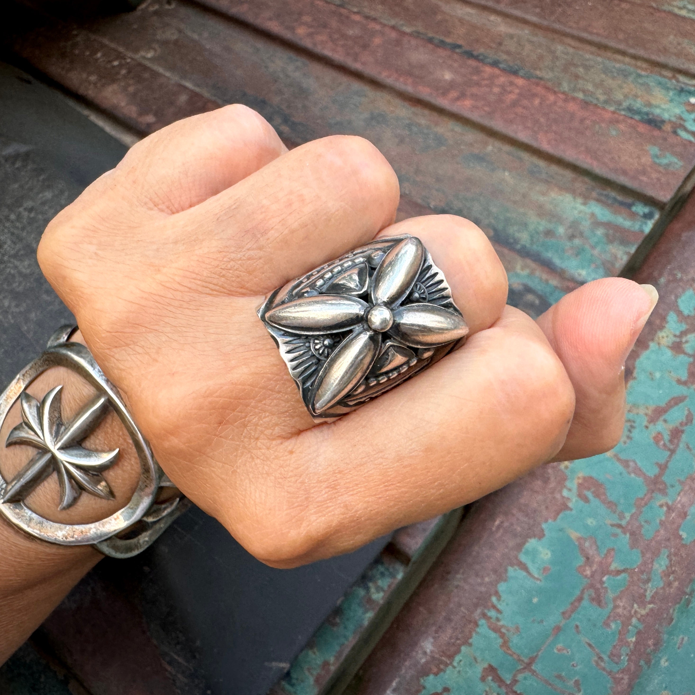 Navajo Delbert Gordon Sterling Silver Ring Approx Size 9.75, Heavy