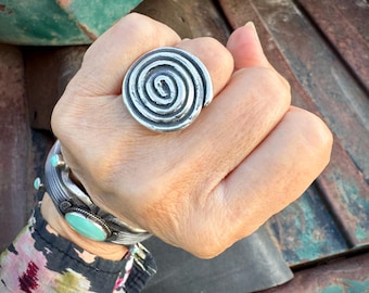 Vintage Sterling Silver Spiral Ring Size Approx Size 7 7o 7.5