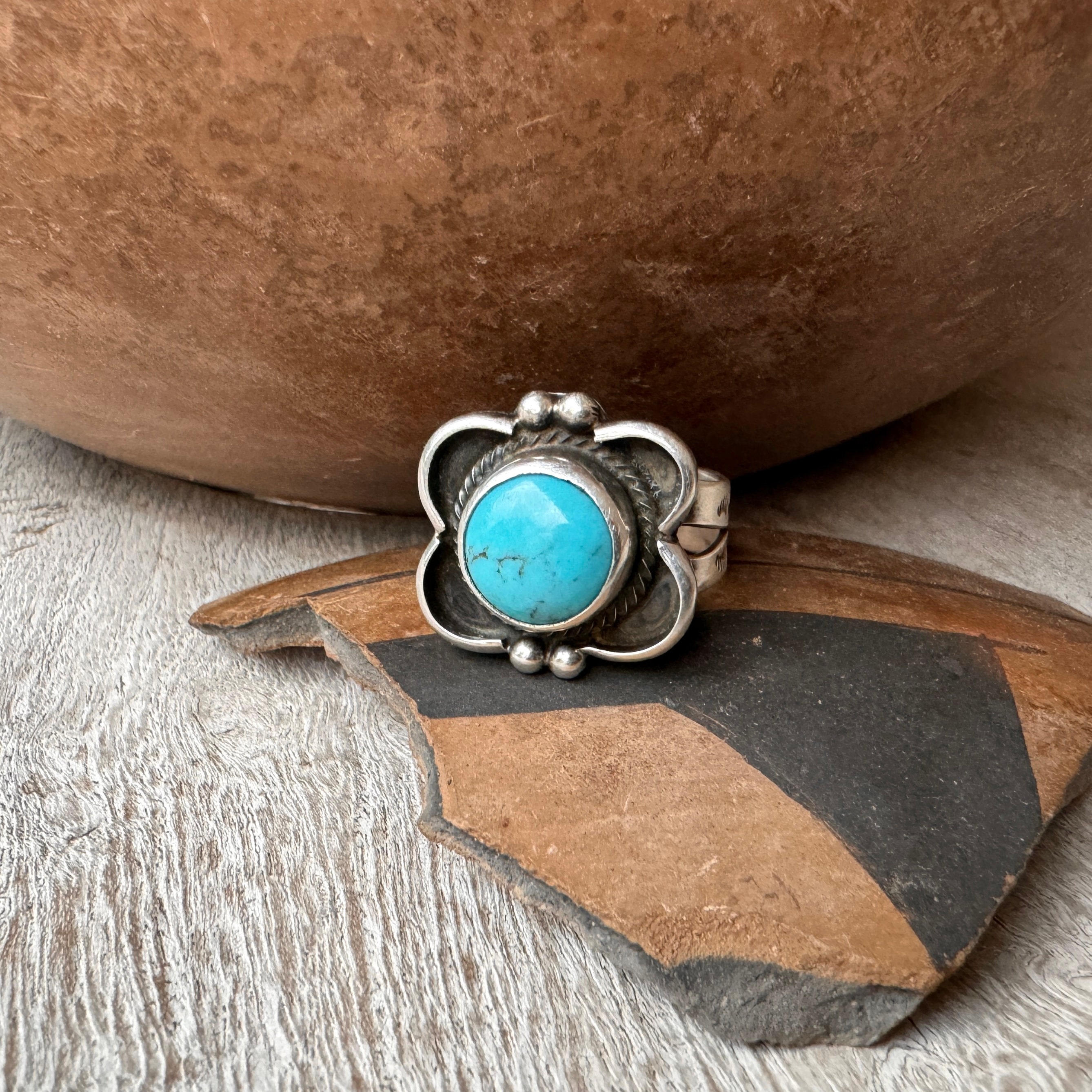 Completely Hand Woven Vintage Navajo Native American Jewelry Silver Ring Completely Hand Woven Vintage Navajo Native American Jewelry Silver Ring