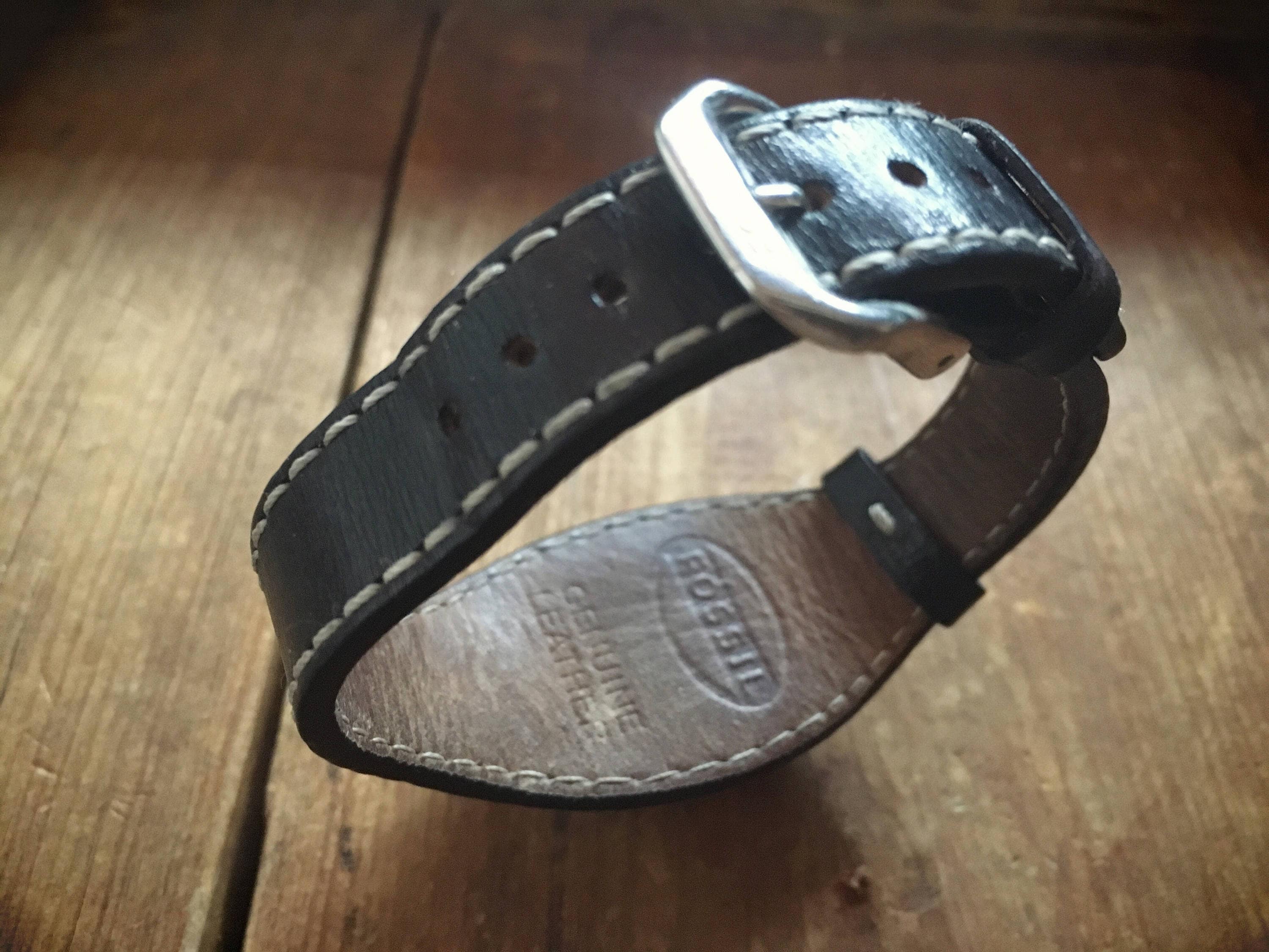 Vintage Fossil watch with original leather bands, women