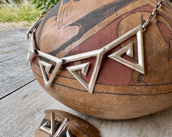 native necklaces • pins