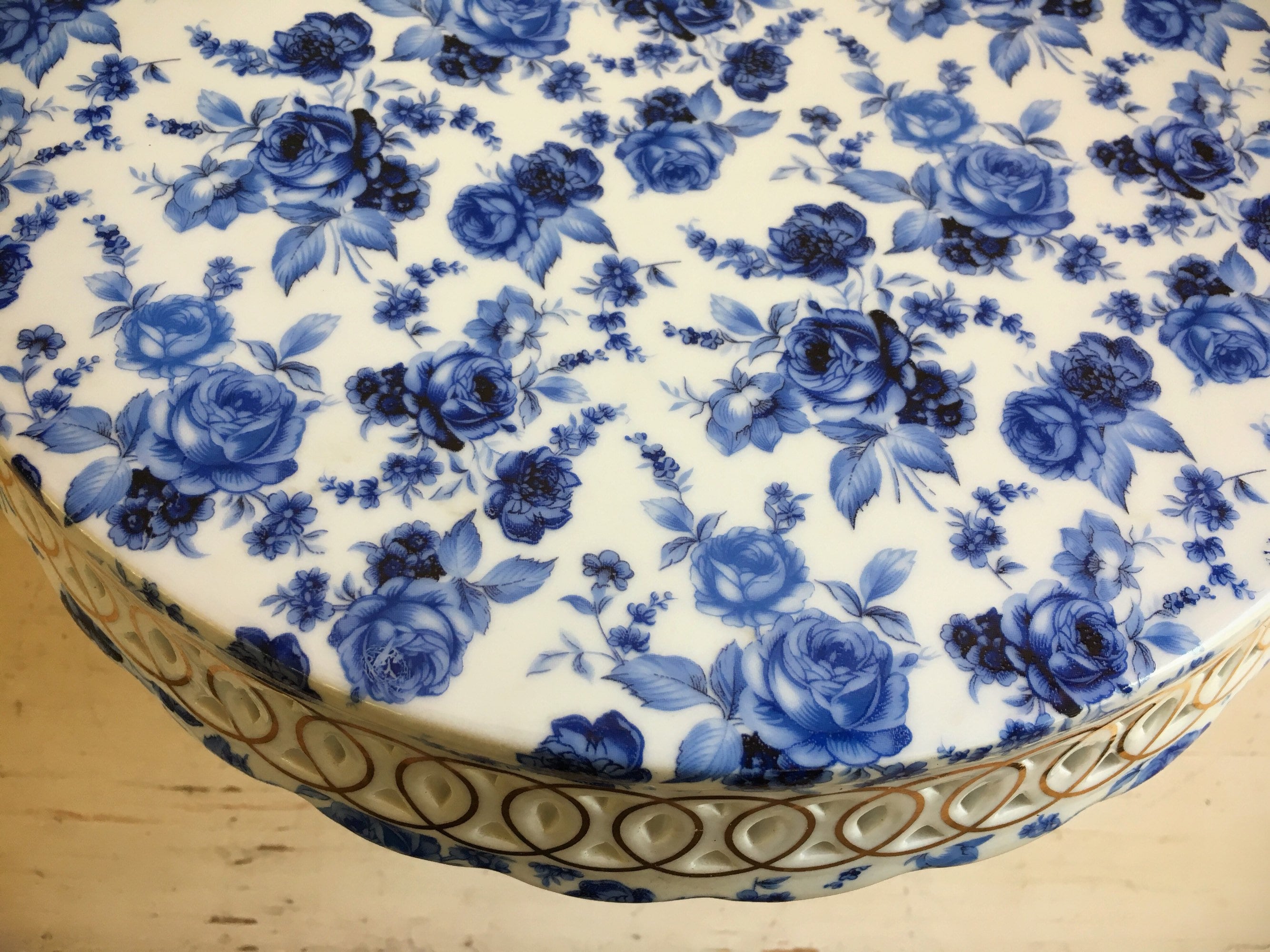 Blue and White Cake Stand Porcelain Roses, Pedestal Cake Stand, 14 Cake