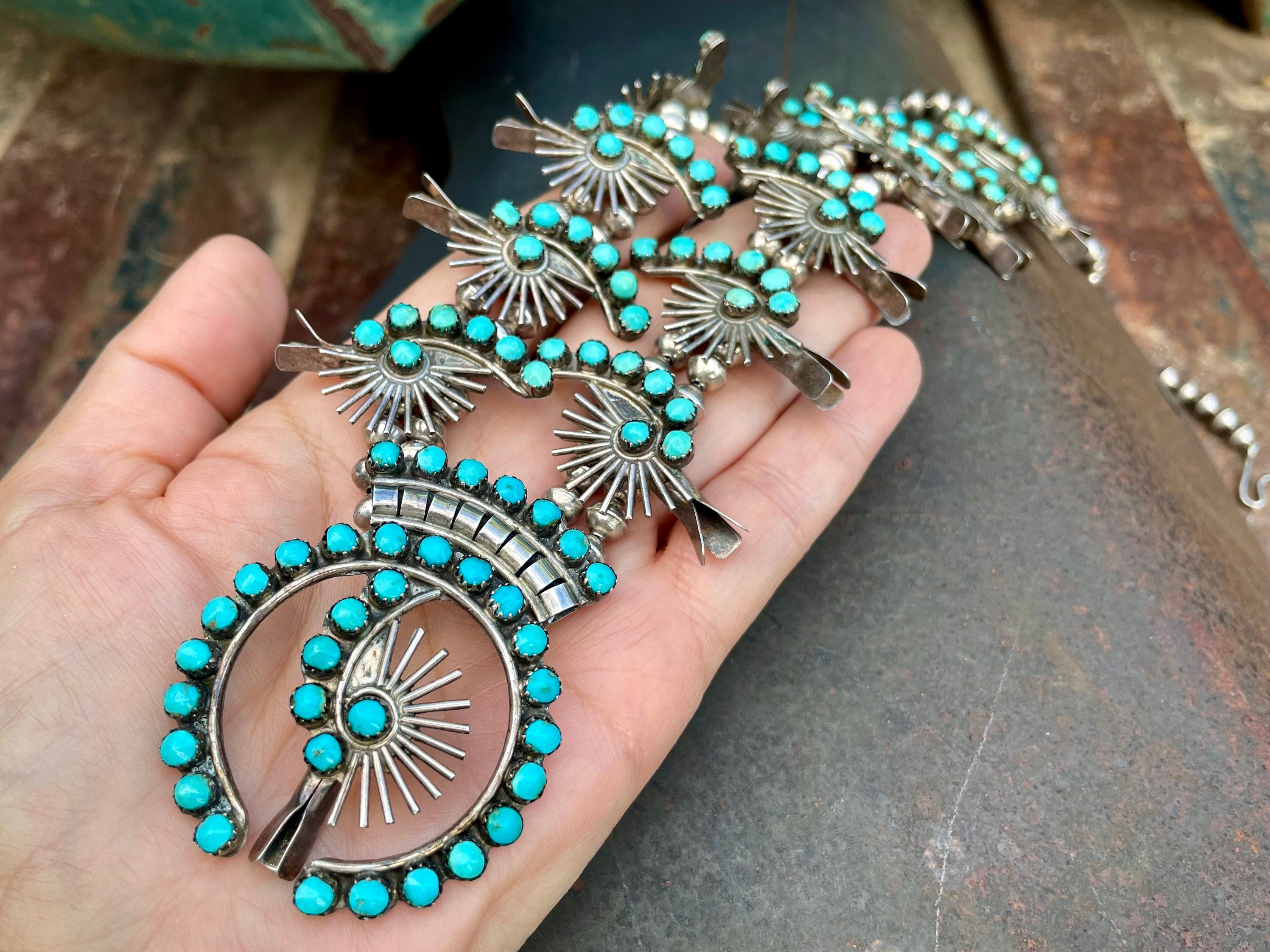 Petite squash blossom sale necklace