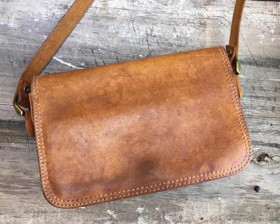 De Martino distressed leather crossbody bag