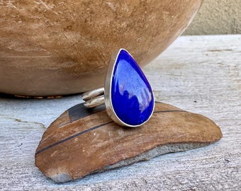 Navajo Me'Dru Nelson Lapis Lazuli Ring Size 9, Simple Teardrop Shape