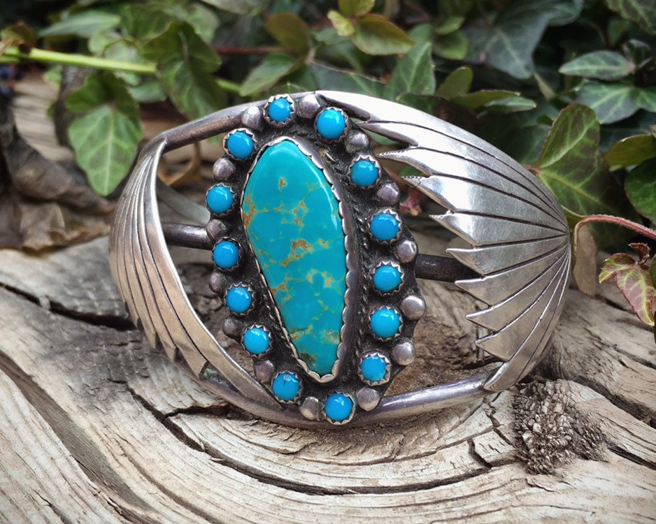 Huge Vintage Navajo 'Snake Eye Turquoise' Native American Jewelry Silver Heavy Necklace Huge Vintage Navajo 'Snake Eye Turquoise' Native American Jewelry Silver Heavy Necklace