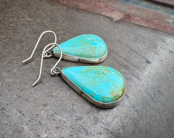 Navajo Rena Begay Turquoise Dangle Earrings, Teardrop Shaped Simple Style