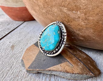 Vintage Blue Turquoise Ring Approx Size 8.5, Traditional Navajo Southwestern Style