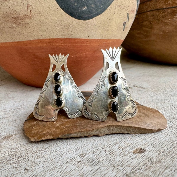 Navajo Ben Yazzie Clip On Earrings of Teepee Sterling Silver Black Onyx, Vintage Native American Indian Jewelry Women Non-Piered Ears