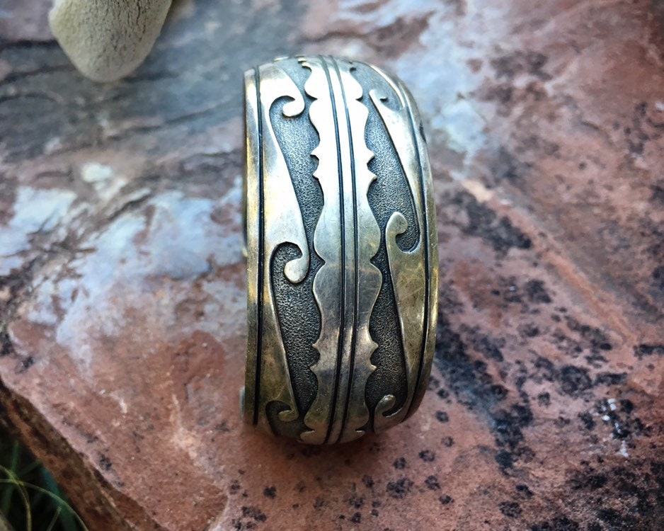 Native American Stunning Vintage Navajo Geometric Sterling Silver Bracelet Old Native American Stunning Vintage Navajo Geometric Sterling Silver Bracelet Old