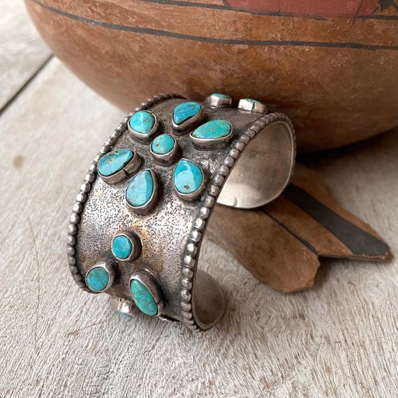 Tight Choker Vintage Native American Navajo Sterling Silver Tubule Necklace Tight Choker Vintage Native American Navajo Sterling Silver Tubule Necklace