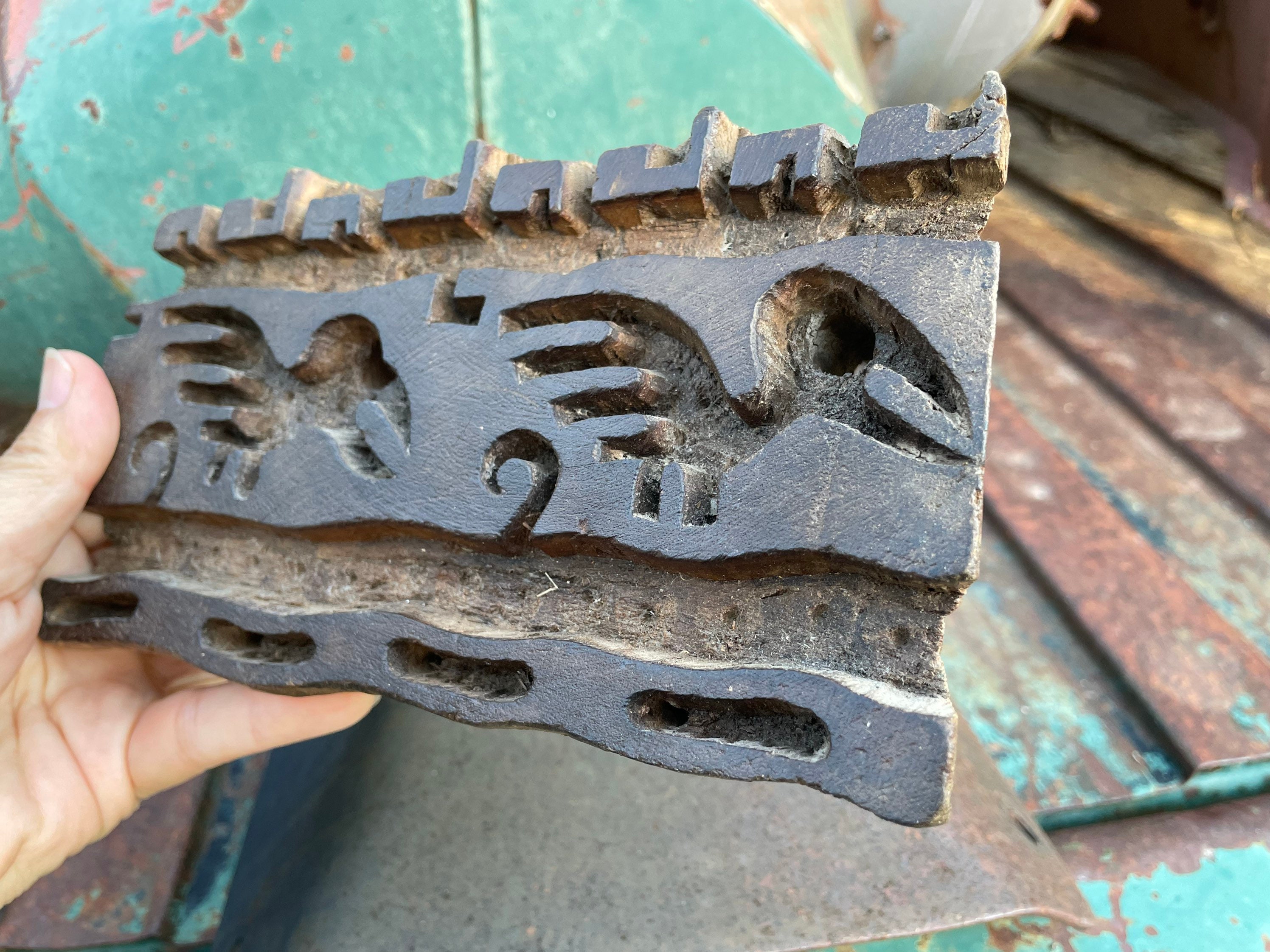 vintage-wood-block-printing-fabric-stamp-wall-hanging-with-bird-design