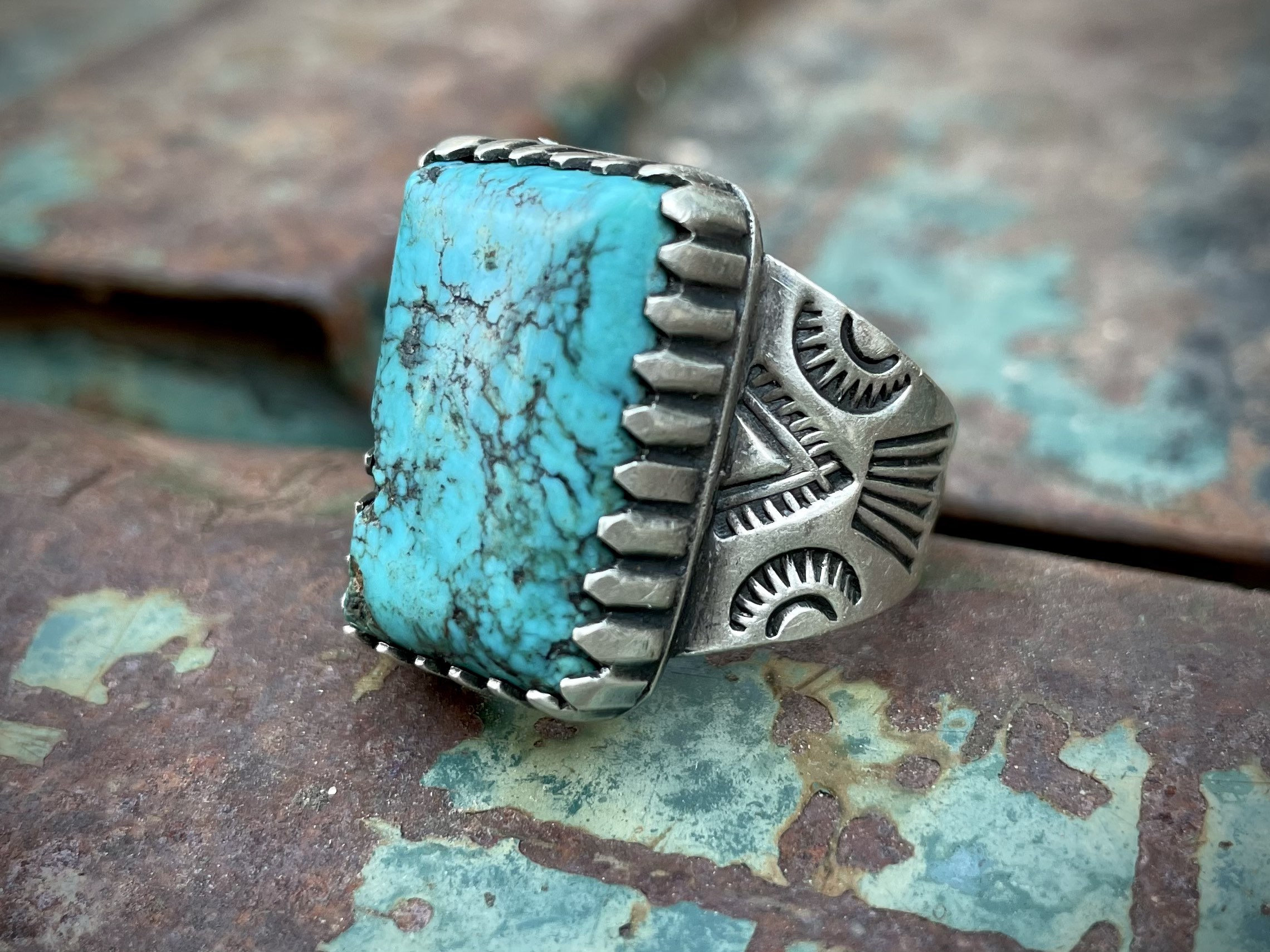 Chunky And Large Spiderweb Turquoise Vintage Native American Navajo Necklace Old Chunky And Large Spiderweb Turquoise Vintage Native American Navajo Necklace Old