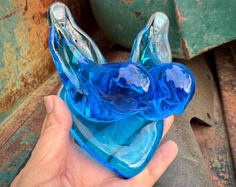 Leo Ward Bluebirds of Happiness Art Glass Figurine Signed, Double Birds on Heart Base
