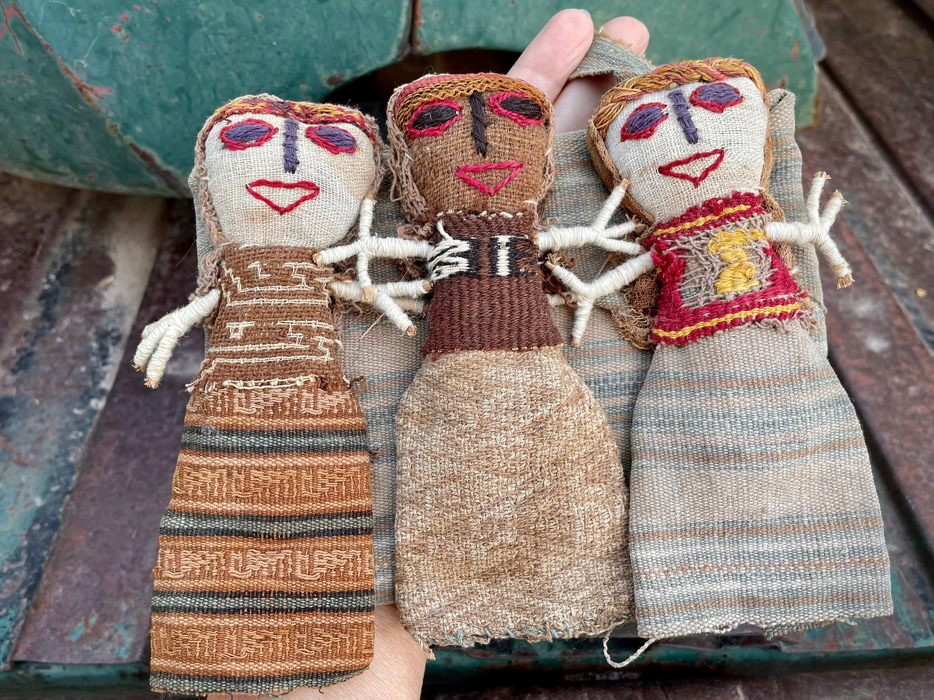 Vintage Peruvian Cloth Chancay Doll Trio Distressed and Old