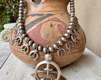 Vintage Sandcast Silver Naja Squash Blossom Necklace, Navajo Native America Jewelry