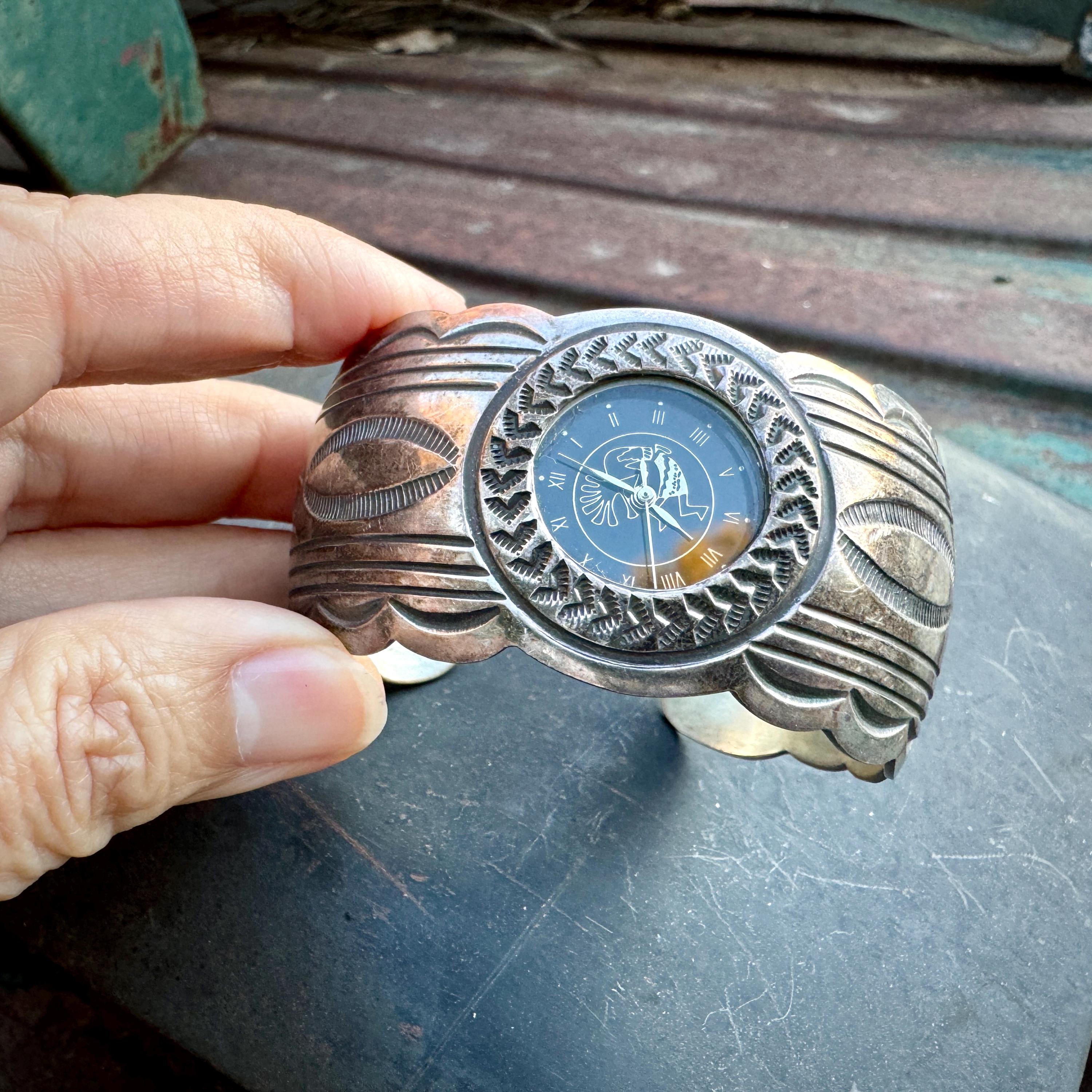 Symbolic Eagle Vintage Native American Navajo Powerful Sterling Silver Turquoise Bracelet Symbolic Eagle Vintage Native American Navajo Powerful Sterling Silver Turquoise Bracelet