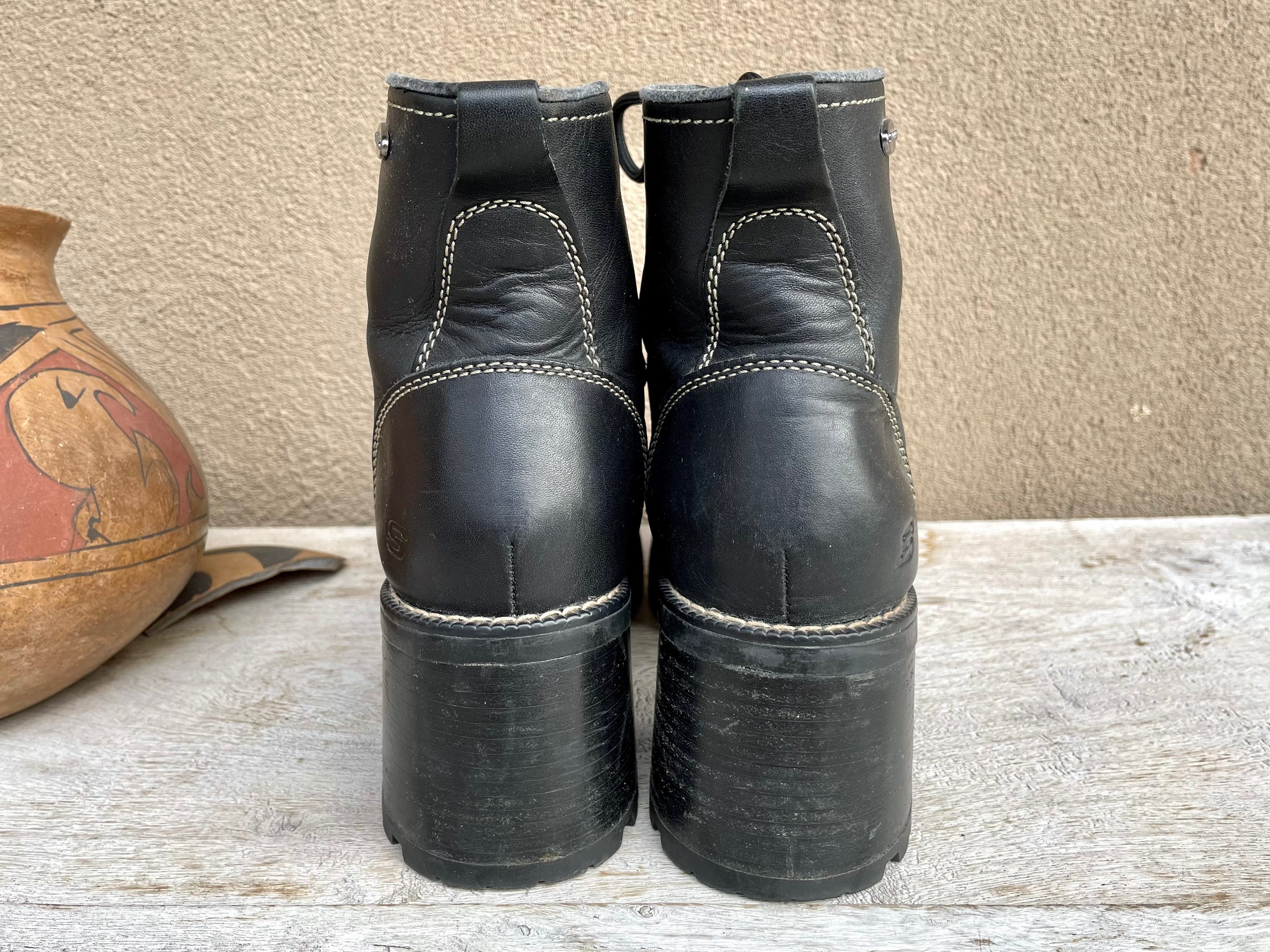 1990s Skechers Short Black Leather Platform Boots Women's 9.5 (Run Small), Chunky Heel