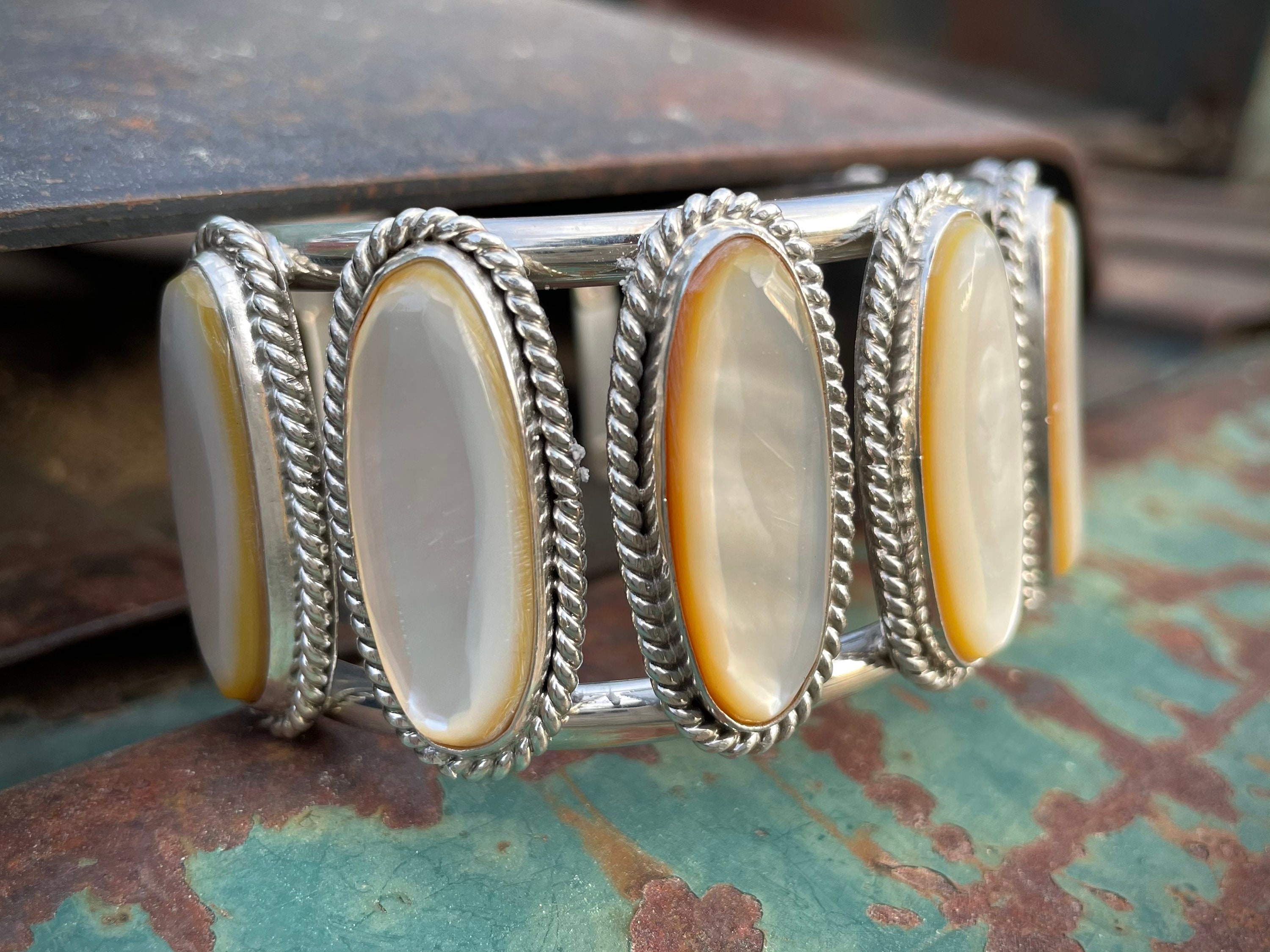 Massive Vintage Native American Navajo Mother Of Pearl Sterling Silver Bracelet Massive Vintage Native American Navajo Mother Of Pearl Sterling Silver Bracelet