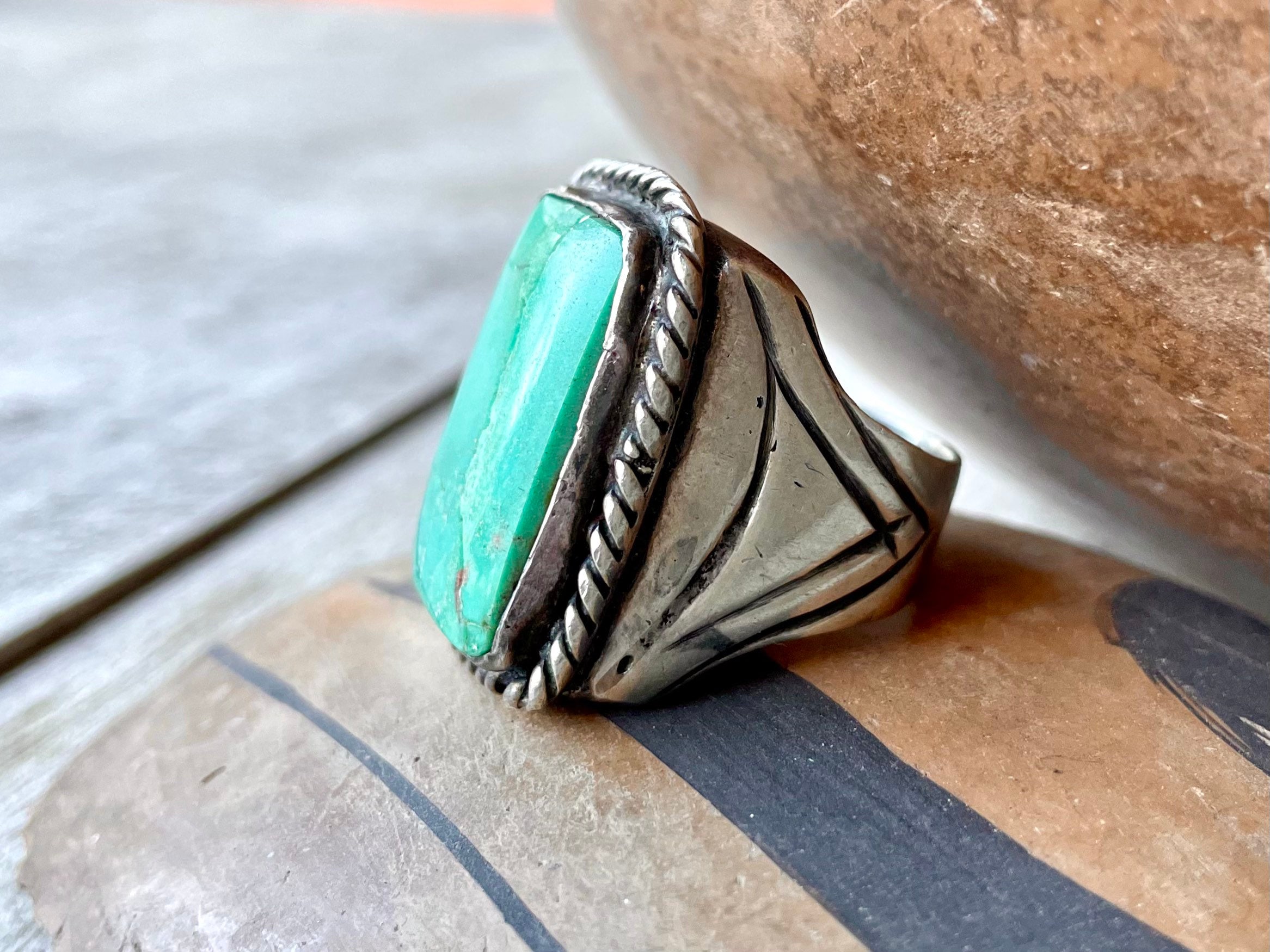 1920s Turquoise Ring Large Cracks Size 10 Antique Native