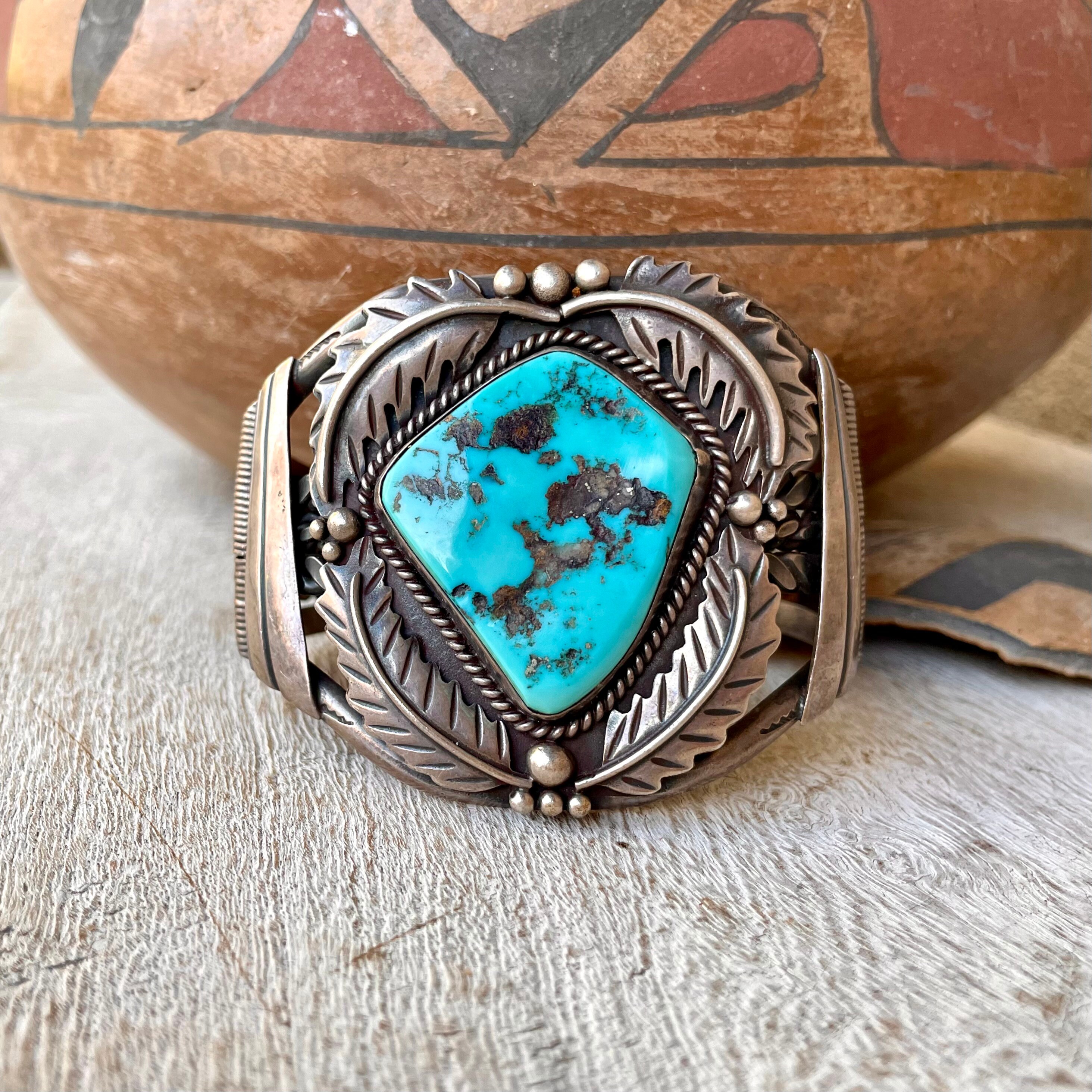 Beautiful Vintage Native American Navajo Morenci Turquoise Sterling Silver 5 Rail Ring Beautiful Vintage Native American Navajo Morenci Turquoise Sterling Silver 5 Rail Ring