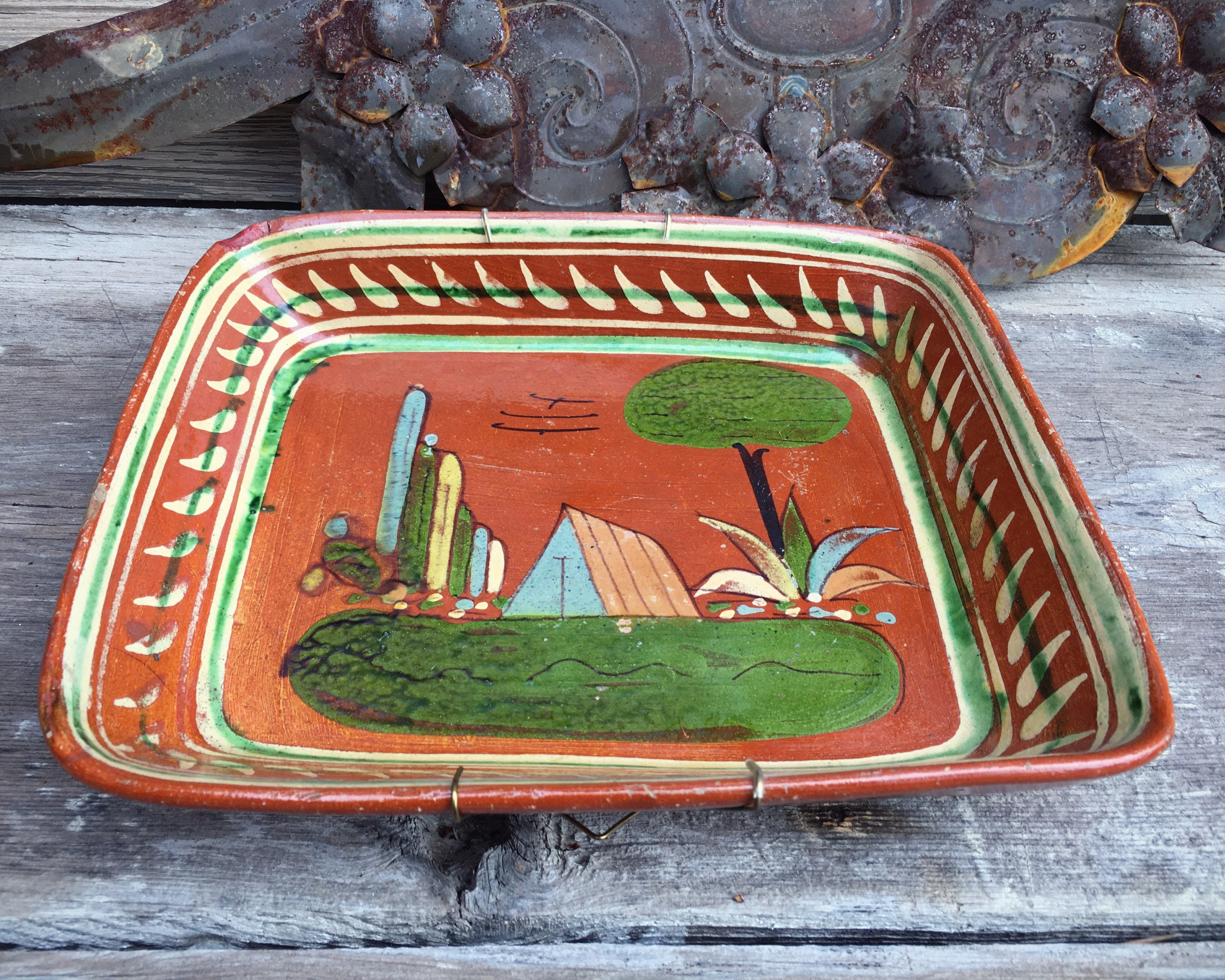 Old Mexican Pottery Tlaquepaque Dish with House Design, Wall Plate