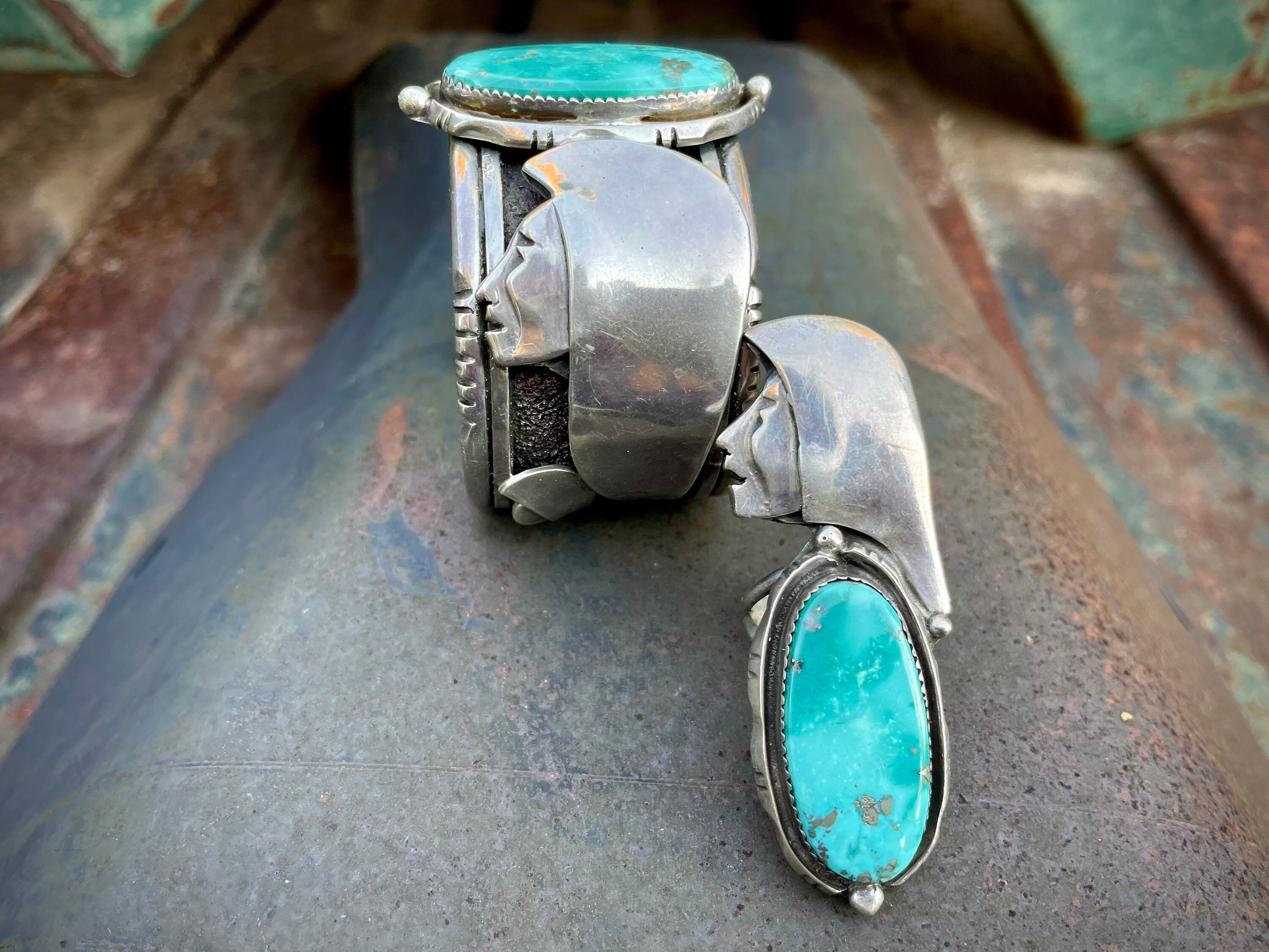 Native American Jewelry Important Santo Domingo Green Turquoise Sterling Silver Neito Necklace Native American Jewelry Important Santo Domingo Green Turquoise Sterling Silver Neito Necklace