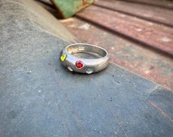 Vintage Narrow Sterling Silver Ring Size 7 Embedded Crystal Dots, Simple Band Multicolor