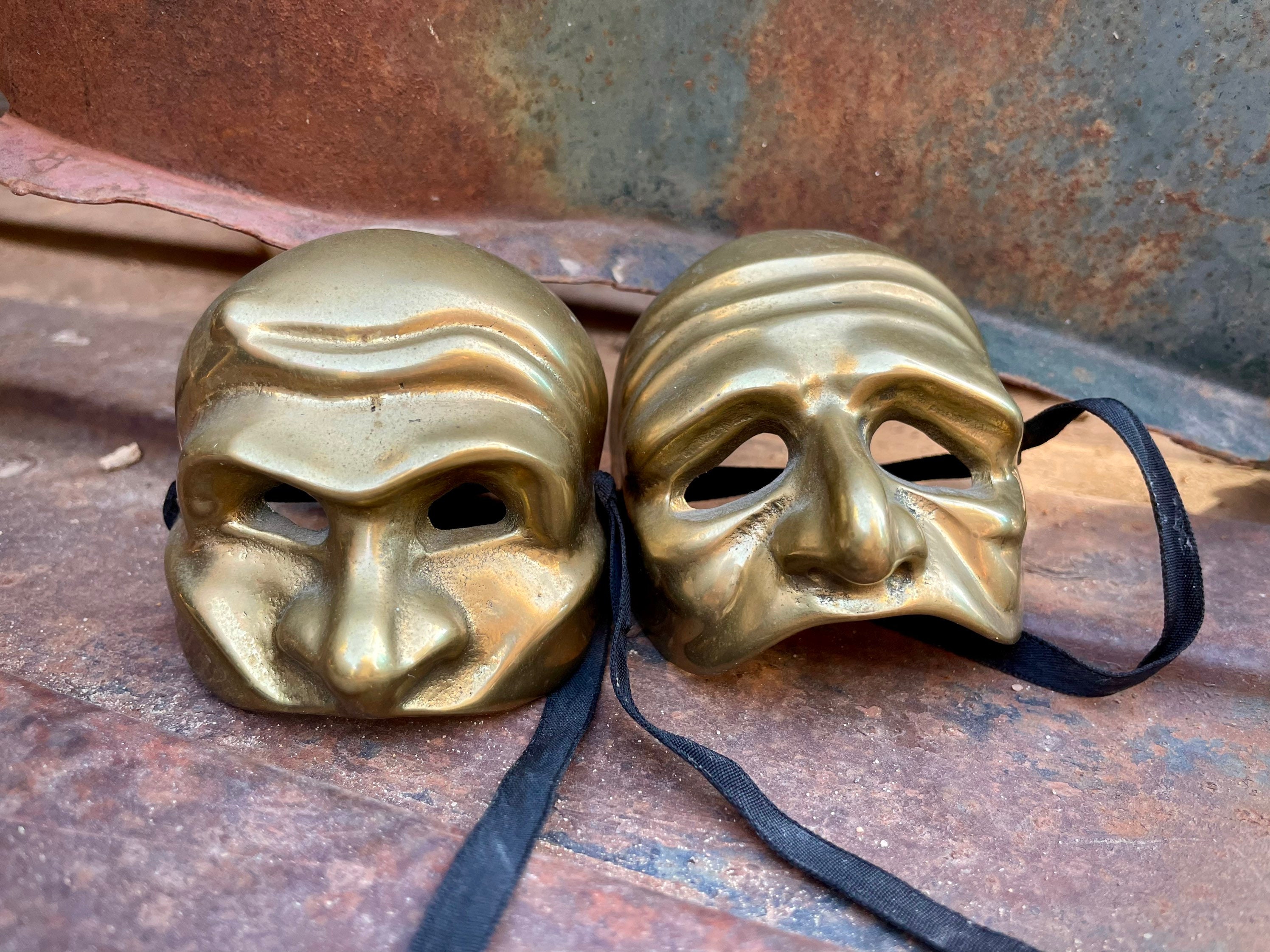 Drama Masks: Thalia + Melpomene