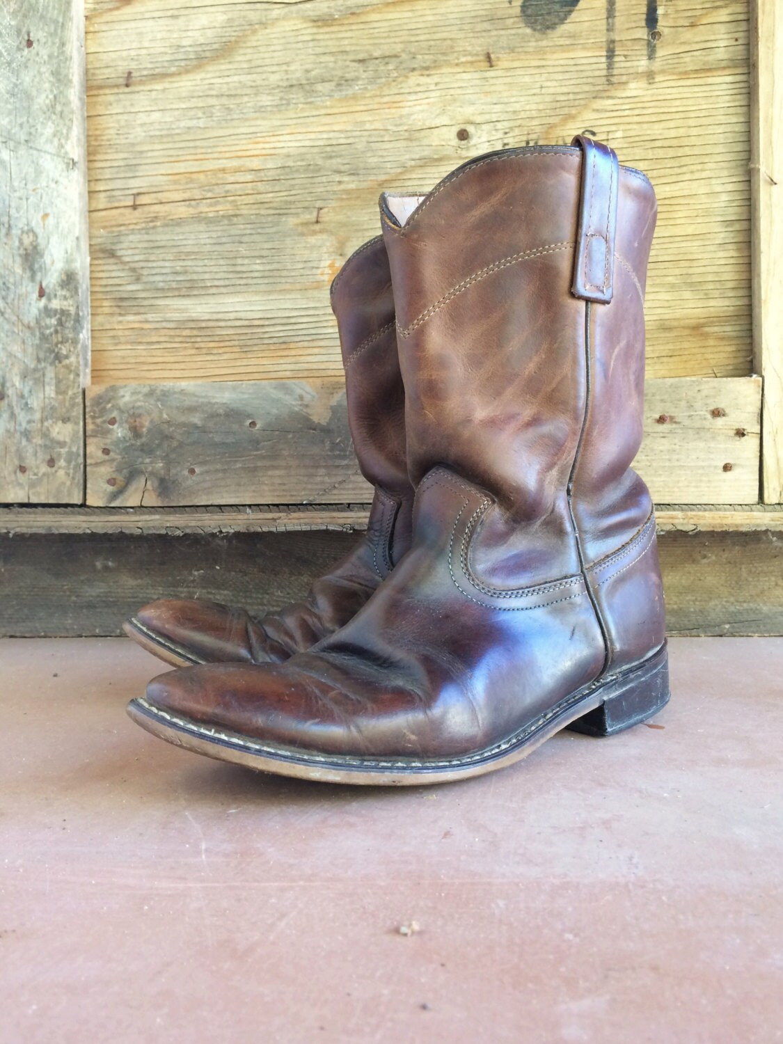 Vintage distressed Men's 8.5 EW Justin Roper boots, brown leather round toe cowboy boot, boho