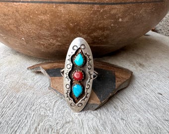 Vintage Turquoise Coral Shadowbox Ring Approx Size 8, Navajo Native American Jewelry