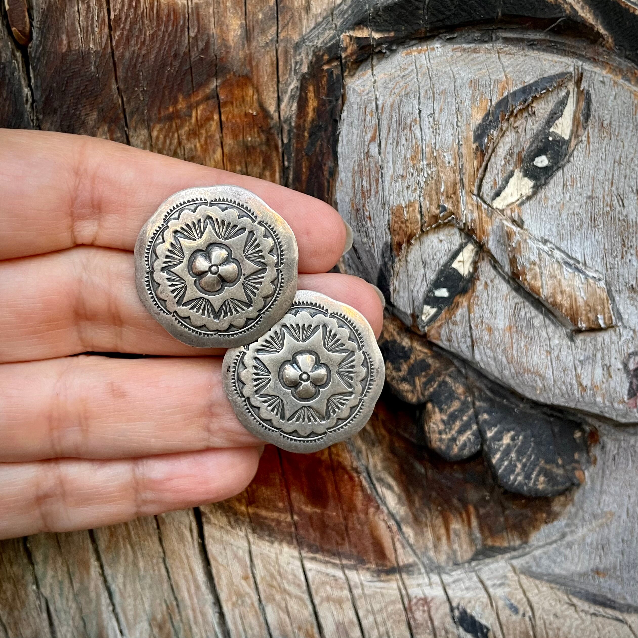 SILVER CONCHOS – Woods' Western