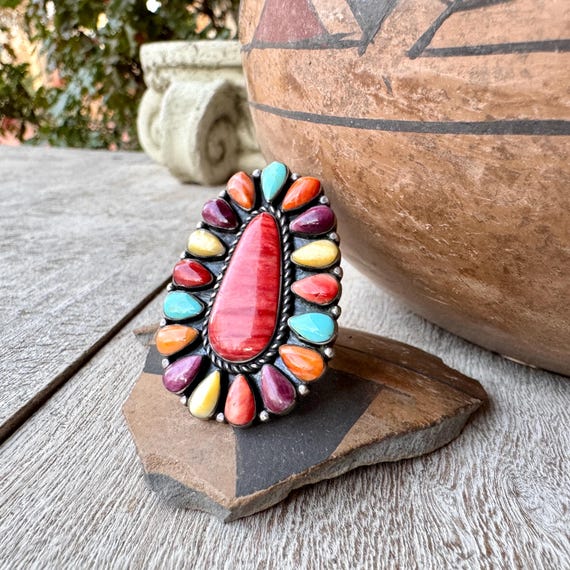 Large Signed Cluster Ring Size 7, Spiny Oyster Tu… - image 1