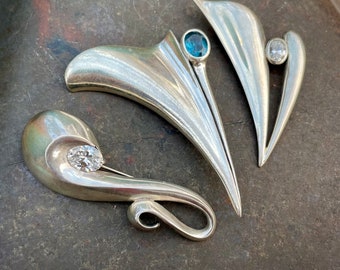 Lot of Three Vintage Sterling Silver Sculptural Brooch Pins for Jacket Scarves, Modernist Jewelry