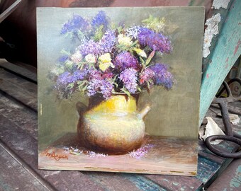 Vintage 10"x 10" Signed Oil Painting Still Life Lilac Flowers in Vase (Gilt Residue on Edges)