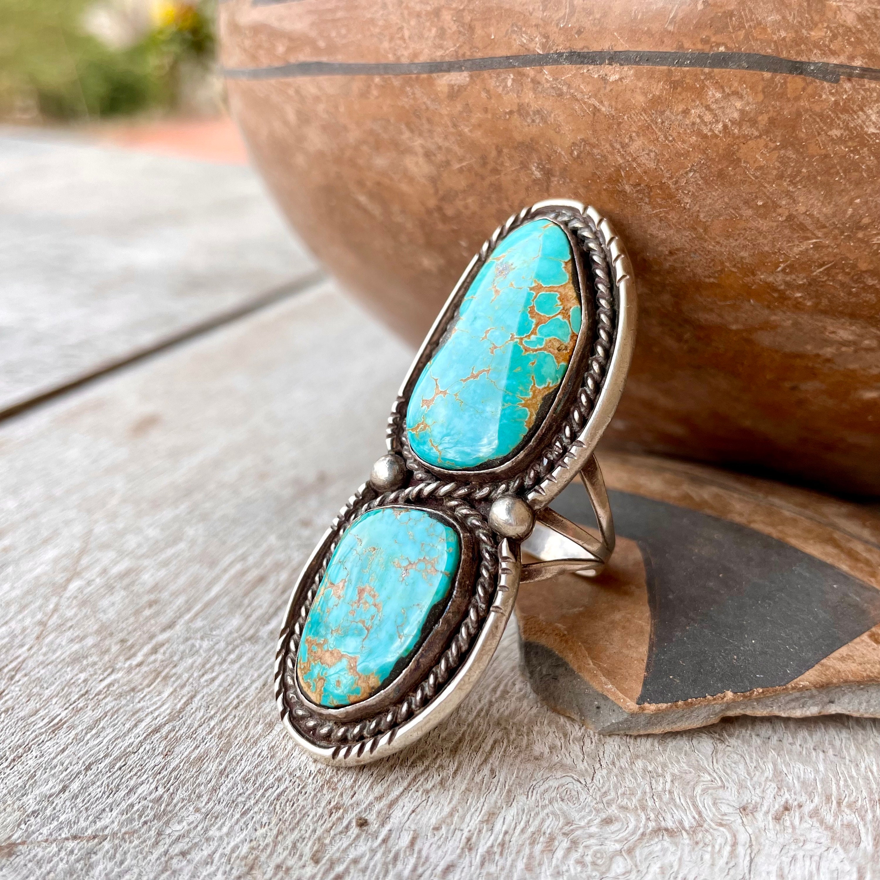 Astonishing Vintage Native American Navajo Blue Gem Turquoise Sterling Silver Necklace Astonishing Vintage Native American Navajo Blue Gem Turquoise Sterling Silver Necklace