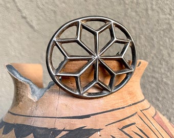 Vintage Hopi Navajo Sandcast Silver Star Pin (Clasp Broken), Native American Jewelry