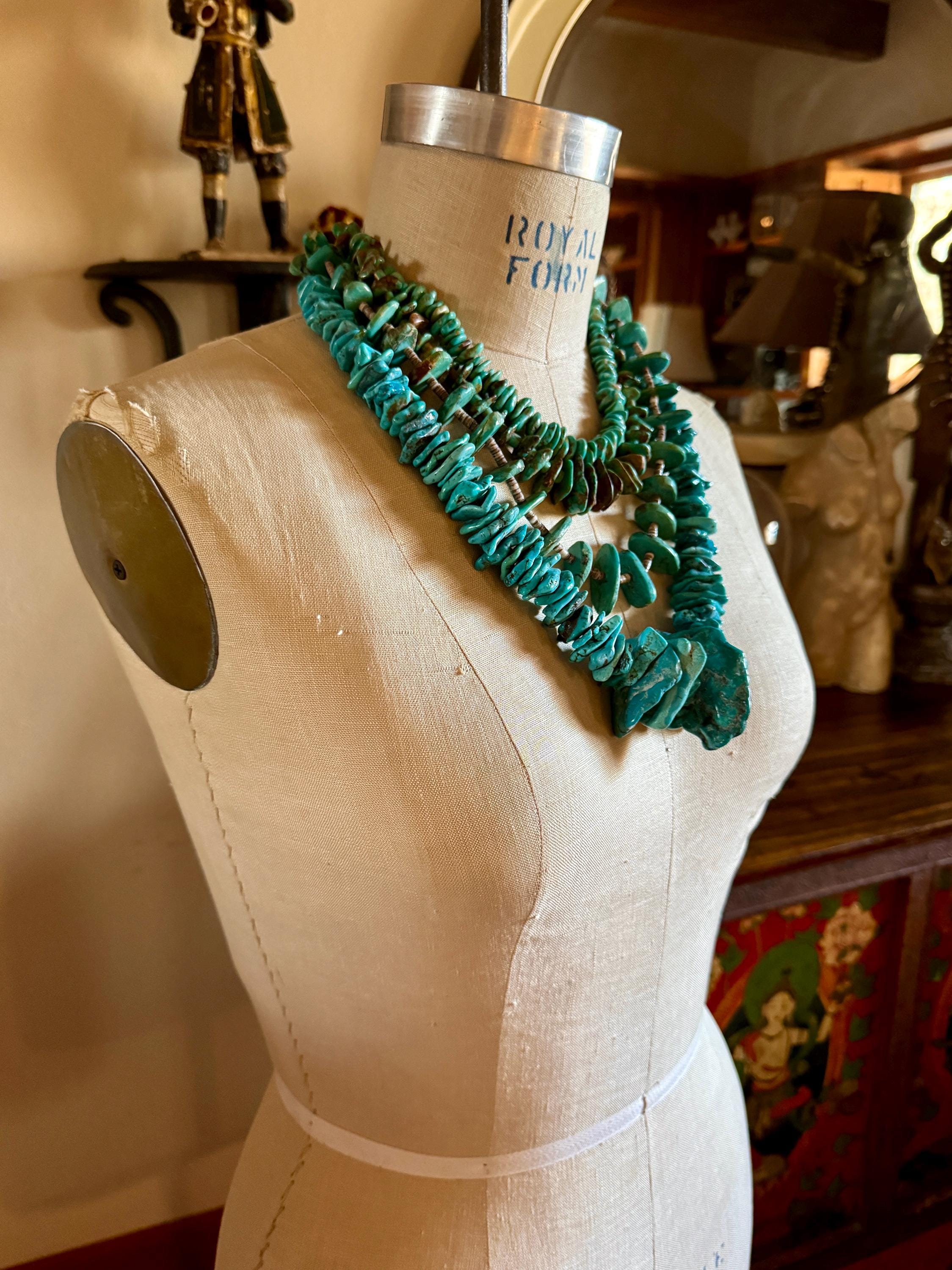 Tremendous Vintage Navajo Native American Jewelry jewelry Green Turquoise Necklace Tremendous Vintage Navajo Native American Jewelry jewelry Green Turquoise Necklace