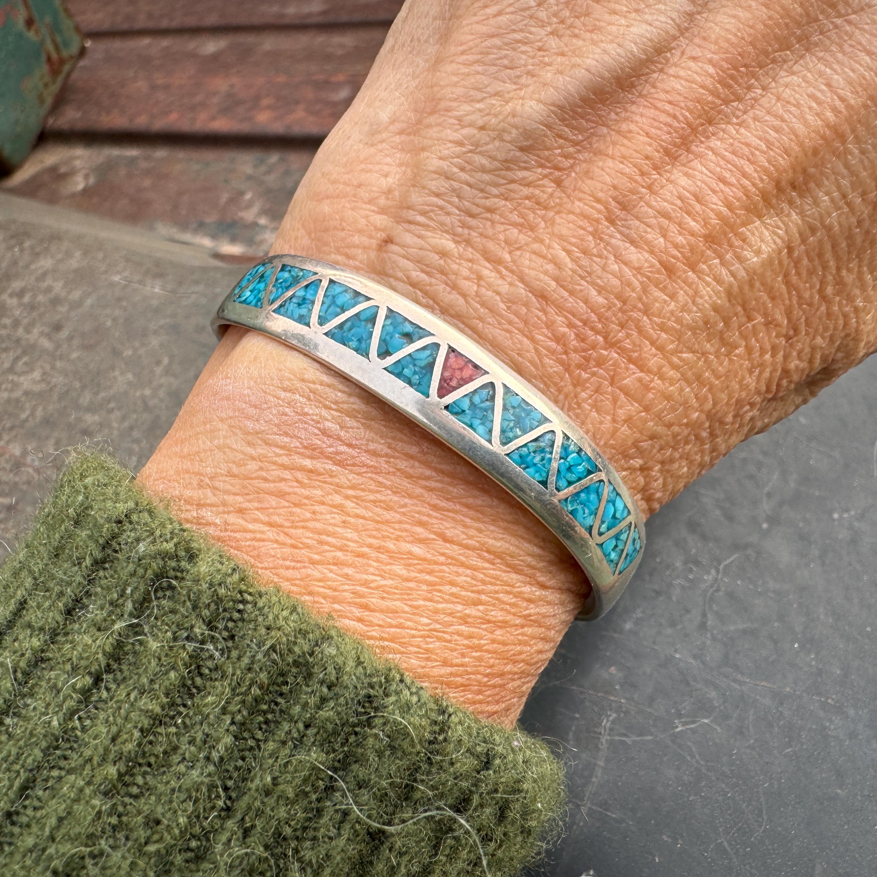 Zig Zag Vintage Native American Navajo Turquoise Inlay Sterling Silver Bracelet Zig Zag Vintage Native American Navajo Turquoise Inlay Sterling Silver Bracelet