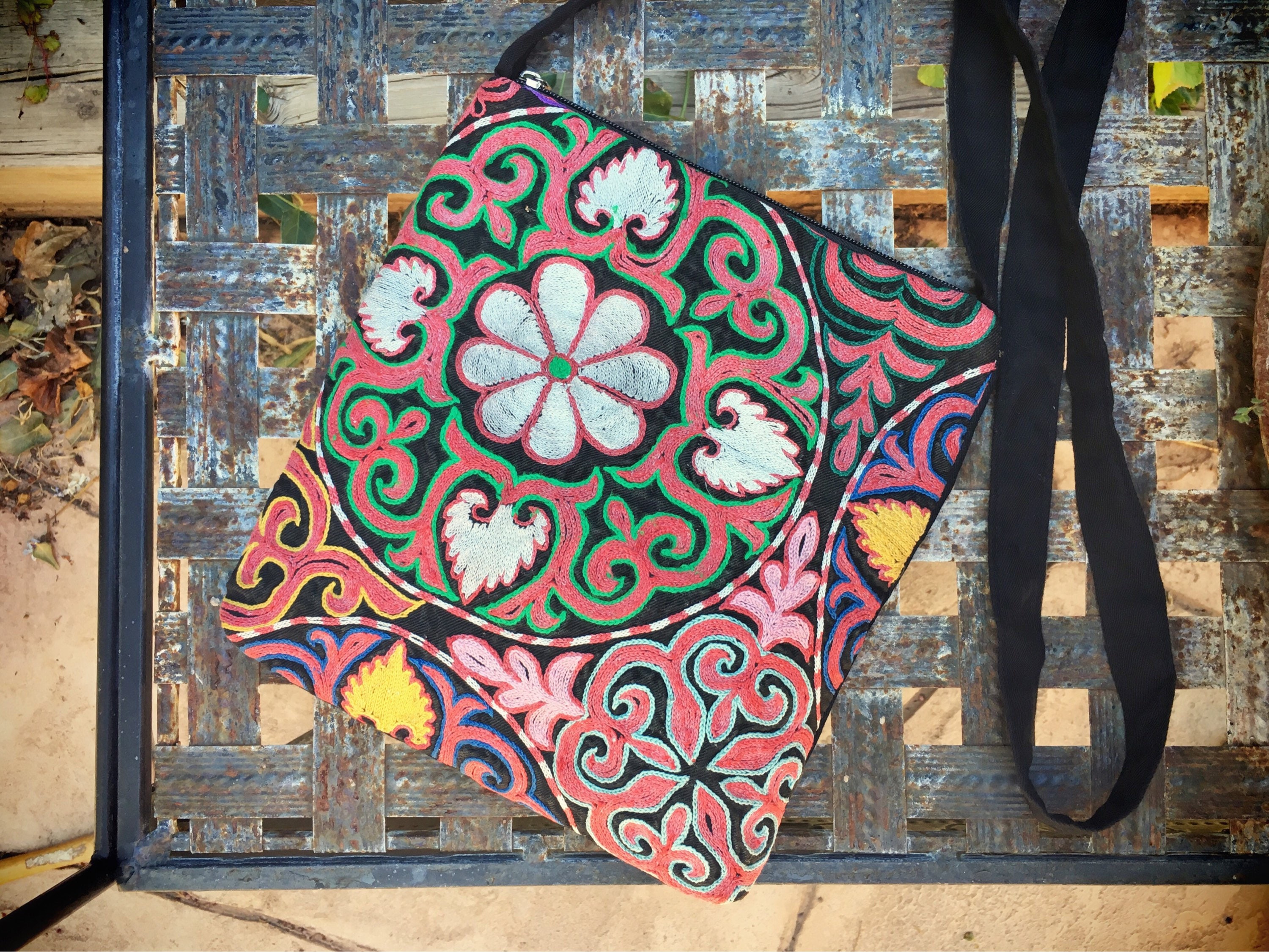 Hmong Hill Tribe Fabric Bags | Thai Artisan Handmade